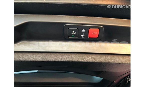 Buy Import Peugeot 5008 White Car in Import - Dubai in Iles Buy Import Peugeot 5008 White Car in Import - Dubai in Iles