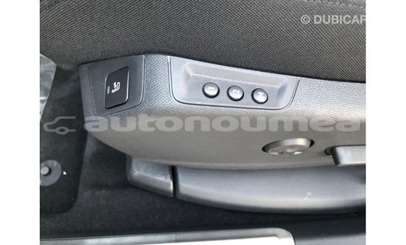 Buy Import Peugeot 5008 White Car in Import - Dubai in Iles Buy Import Peugeot 5008 White Car in Import - Dubai in Iles