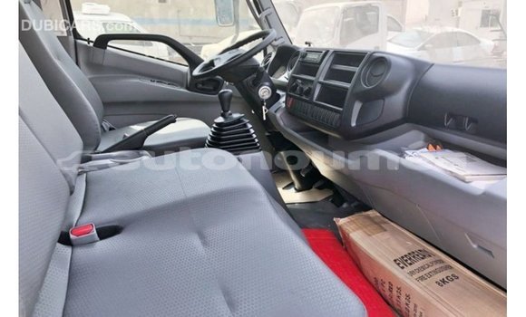 Buy Import Hino 300 Series White Truck in Import - Dubai in Iles Buy Import Hino 300 Series White Truck in Import - Dubai in Iles