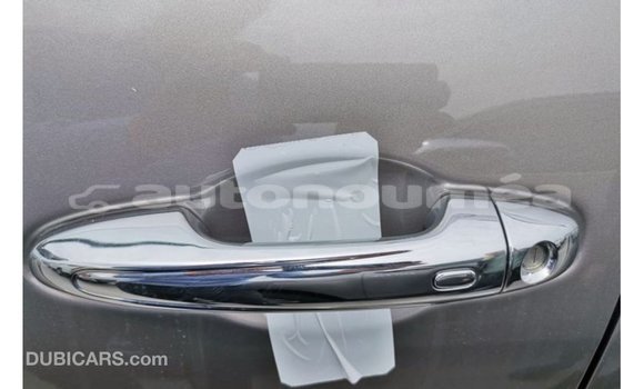 Buy Import Toyota Hilux Other Car in Import - Dubai in Iles Buy Import Toyota Hilux Other Car in Import - Dubai in Iles