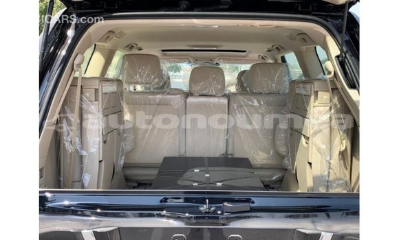 Buy Import Toyota Land Cruiser Black Car in Import - Dubai in Iles Buy Import Toyota Land Cruiser Black Car in Import - Dubai in Iles