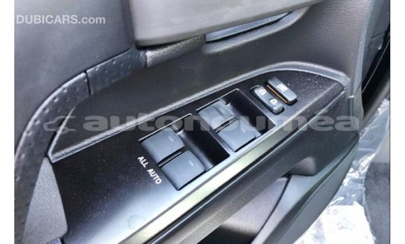 Acheter Import Voiture Toyota Land Cruiser Noir à Import - Dubai, Iles Acheter Import Voiture Toyota Land Cruiser Noir à Import - Dubai, Iles