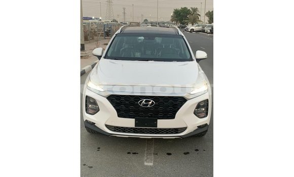 Acheter Import Voiture Hyundai Santa Fe Blanc à Import - Dubai, Iles Acheter Import Voiture Hyundai Santa Fe Blanc à Import - Dubai, Iles