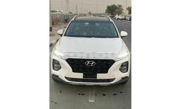 Acheter Import Voiture Hyundai Santa Fe Blanc à Import - Dubai, Iles Acheter Import Voiture Hyundai Santa Fe Blanc à Import - Dubai, Iles