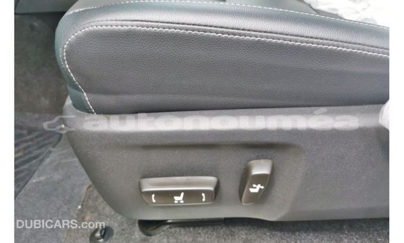 Acheter Import Voiture Toyota Hilux Marron à Import - Dubai, Iles Acheter Import Voiture Toyota Hilux Marron à Import - Dubai, Iles