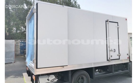 Buy Import Hino 300 Series White Truck in Import - Dubai in Iles Buy Import Hino 300 Series White Truck in Import - Dubai in Iles
