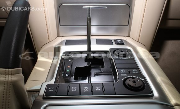 Buy Import Toyota Land Cruiser Black Car in Import - Dubai in Iles Buy Import Toyota Land Cruiser Black Car in Import - Dubai in Iles