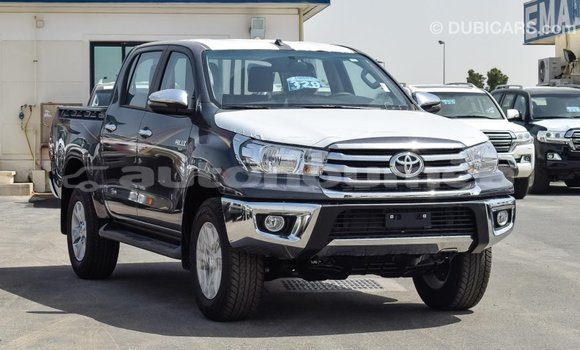 Buy Import Toyota Hilux Other Car in Import - Dubai in Iles Buy Import Toyota Hilux Other Car in Import - Dubai in Iles