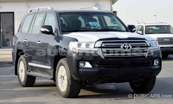 Buy Import Toyota Land Cruiser Black Car in Import - Dubai in Iles Buy Import Toyota Land Cruiser Black Car in Import - Dubai in Iles