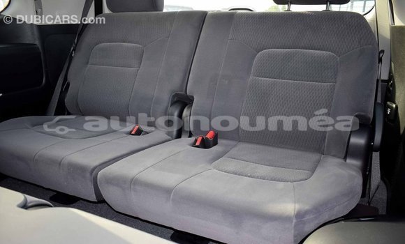Buy Import Toyota Land Cruiser Black Car in Import - Dubai in Iles Buy Import Toyota Land Cruiser Black Car in Import - Dubai in Iles