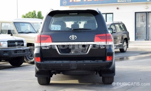 Buy Import Toyota Land Cruiser Black Car in Import - Dubai in Iles Buy Import Toyota Land Cruiser Black Car in Import - Dubai in Iles