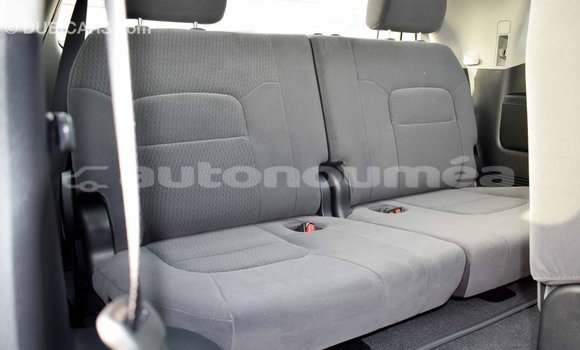 Buy Import Toyota Land Cruiser Black Car in Import - Dubai in Iles Buy Import Toyota Land Cruiser Black Car in Import - Dubai in Iles
