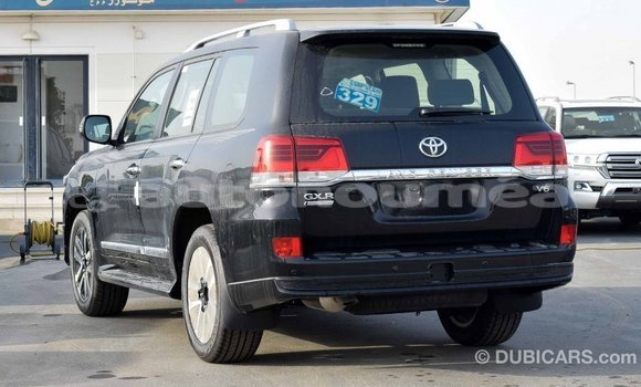 Buy Import Toyota Land Cruiser Black Car in Import - Dubai in Iles Buy Import Toyota Land Cruiser Black Car in Import - Dubai in Iles
