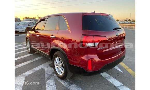 Acheter Import Voiture Kia Sorento Rouge à Import - Dubai, Iles Acheter Import Voiture Kia Sorento Rouge à Import - Dubai, Iles