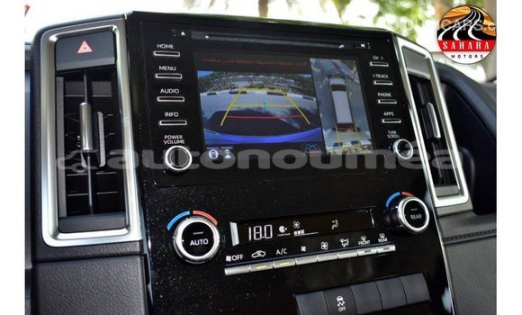 Acheter Import Voiture Toyota Granvia Blanc à Import - Dubai, Iles Acheter Import Voiture Toyota Granvia Blanc à Import - Dubai, Iles