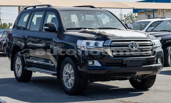 Acheter Import Voiture Toyota Land Cruiser Noir à Import - Dubai, Iles Acheter Import Voiture Toyota Land Cruiser Noir à Import - Dubai, Iles