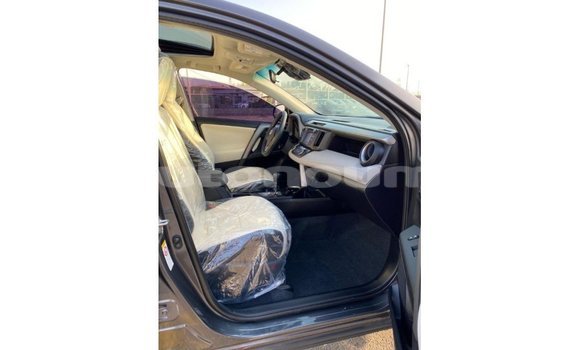 Acheter Import Utilitaire Toyota HiAce Autre à Import - Dubai, Iles Acheter Import Utilitaire Toyota HiAce Autre à Import - Dubai, Iles