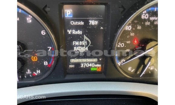 Acheter Import Voiture Toyota Highlander Noir à Import - Dubai, Iles Acheter Import Voiture Toyota Highlander Noir à Import - Dubai, Iles