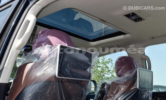 Acheter Import Voiture Toyota Land Cruiser Noir à Import - Dubai, Iles Acheter Import Voiture Toyota Land Cruiser Noir à Import - Dubai, Iles