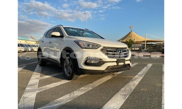 Acheter Import Voiture Hyundai Santa Fe Blanc à Import - Dubai, Iles Acheter Import Voiture Hyundai Santa Fe Blanc à Import - Dubai, Iles
