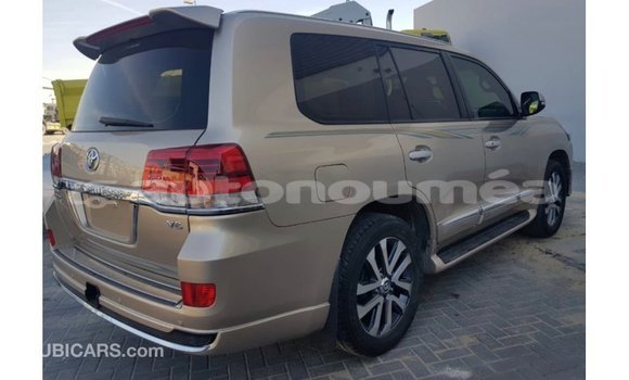 Acheter Import Voiture Toyota Land Cruiser Autre à Import - Dubai, Iles Acheter Import Voiture Toyota Land Cruiser Autre à Import - Dubai, Iles