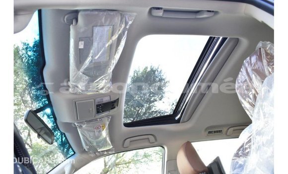 Acheter Import Voiture Toyota Prado Noir à Import - Dubai, Iles Acheter Import Voiture Toyota Prado Noir à Import - Dubai, Iles