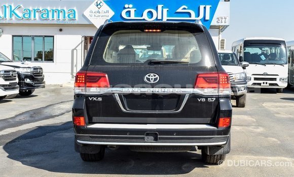 Buy Import Toyota Land Cruiser Black Car in Import - Dubai in Iles Buy Import Toyota Land Cruiser Black Car in Import - Dubai in Iles