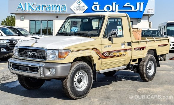 Buy Import Toyota Land Cruiser Beige Car in Import - Dubai in Iles Buy Import Toyota Land Cruiser Beige Car in Import - Dubai in Iles