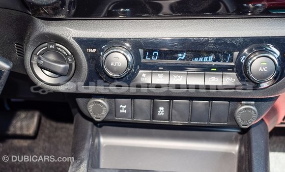 Buy Import Toyota Hilux Other Car in Import - Dubai in Iles Buy Import Toyota Hilux Other Car in Import - Dubai in Iles