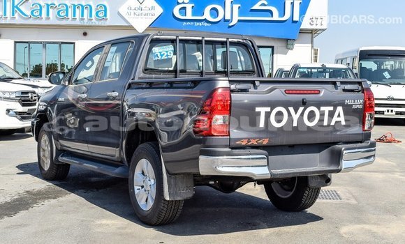 Buy Import Toyota Hilux Other Car in Import - Dubai in Iles Buy Import Toyota Hilux Other Car in Import - Dubai in Iles