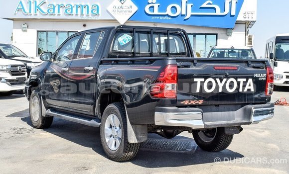 Acheter Import Voiture Toyota Hilux Noir à Import - Dubai, Iles Acheter Import Voiture Toyota Hilux Noir à Import - Dubai, Iles