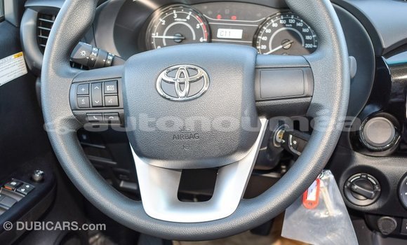 Buy Import Toyota Hilux Other Car in Import - Dubai in Iles Buy Import Toyota Hilux Other Car in Import - Dubai in Iles