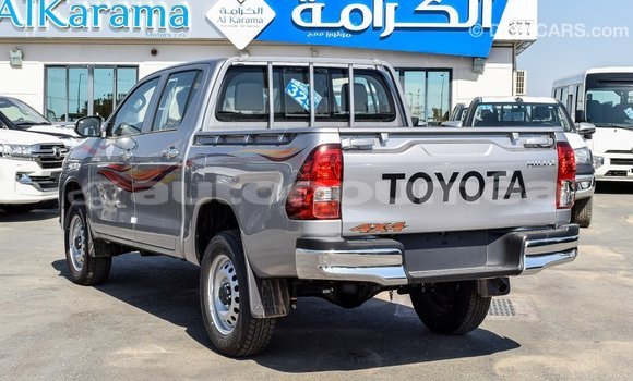 Buy Import Toyota Hilux Other Car in Import - Dubai in Iles Buy Import Toyota Hilux Other Car in Import - Dubai in Iles