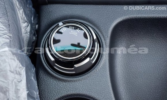 Buy Import Mitsubishi L200 White Car in Import - Dubai in Iles Buy Import Mitsubishi L200 White Car in Import - Dubai in Iles