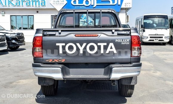 Buy Import Toyota Hilux Other Car in Import - Dubai in Iles Buy Import Toyota Hilux Other Car in Import - Dubai in Iles