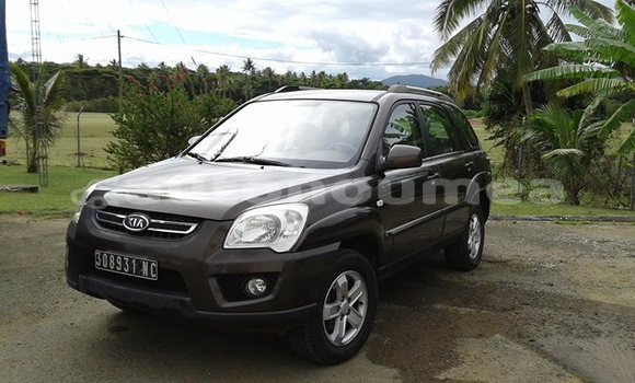 Buy Used Kia Sportage Other Car in Pouembout in Nord