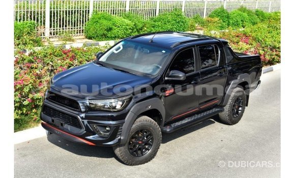 Buy Import Toyota Hilux Black Car in Import - Dubai in Iles Buy Import Toyota Hilux Black Car in Import - Dubai in Iles