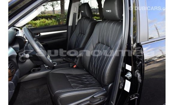 Buy Import Toyota Hilux Black Car in Import - Dubai in Iles Buy Import Toyota Hilux Black Car in Import - Dubai in Iles