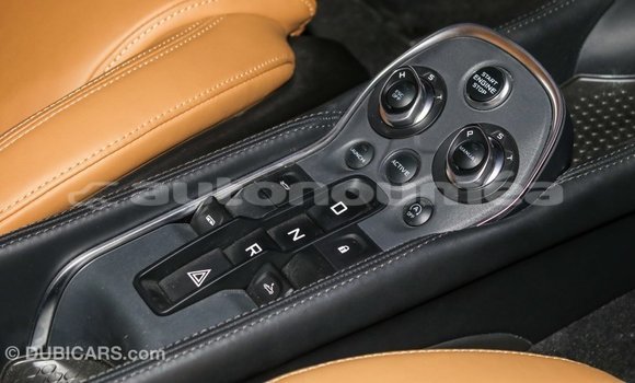 Acheter Import Voiture McLaren 570S Bleu à Import - Dubai, Iles Acheter Import Voiture McLaren 570S Bleu à Import - Dubai, Iles