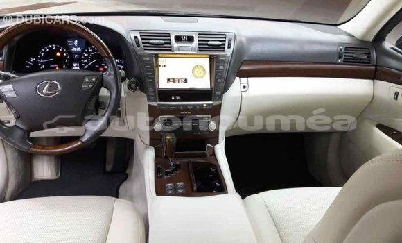 Buy Import Lexus LS Other Car in Import - Dubai in Iles