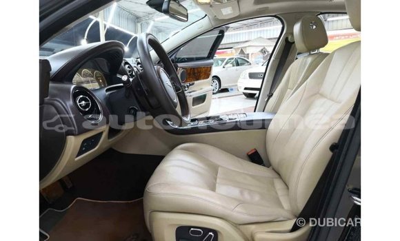 Buy Import Jaguar XJ Black Car in Import - Dubai in Iles Buy Import Jaguar XJ Black Car in Import - Dubai in Iles