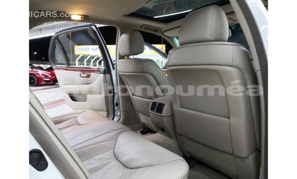 Buy Import Jaguar XJ Black Car in Import - Dubai in Iles Buy Import Jaguar XJ Black Car in Import - Dubai in Iles