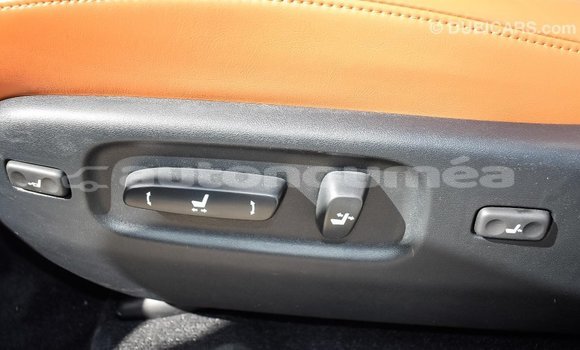 Acheter Import Voiture Lexus LX Blanc à Import - Dubai, Iles Acheter Import Voiture Lexus LX Blanc à Import - Dubai, Iles