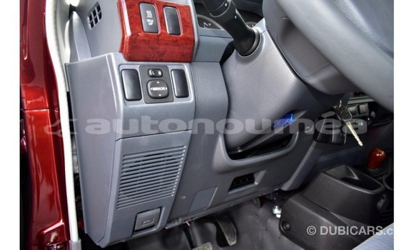 Acheter Import Voiture Toyota Land Cruiser Rouge à Import - Dubai, Iles Acheter Import Voiture Toyota Land Cruiser Rouge à Import - Dubai, Iles