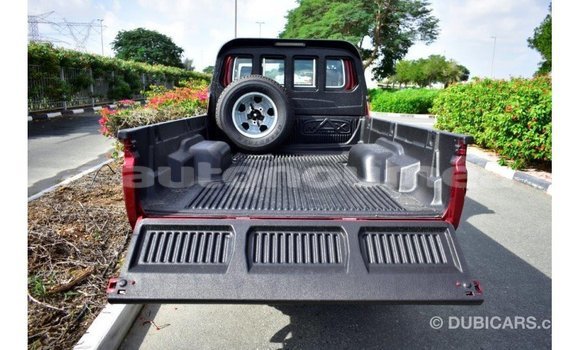 Acheter Import Voiture Toyota Land Cruiser Rouge à Import - Dubai, Iles Acheter Import Voiture Toyota Land Cruiser Rouge à Import - Dubai, Iles