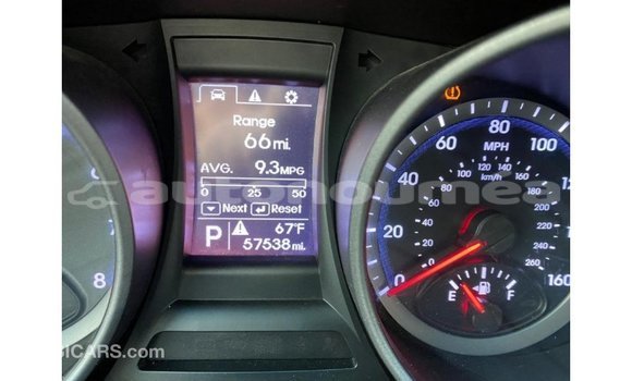 Acheter Import Voiture Hyundai Santa Fe Rouge à Import - Dubai, Iles Acheter Import Voiture Hyundai Santa Fe Rouge à Import - Dubai, Iles