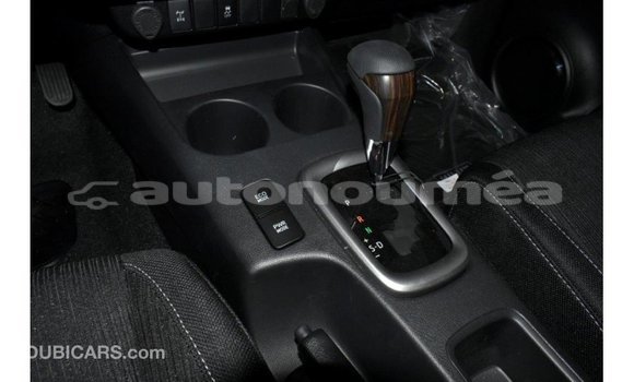 Acheter Import Voiture Toyota Hilux Autre à Import - Dubai, Iles Acheter Import Voiture Toyota Hilux Autre à Import - Dubai, Iles