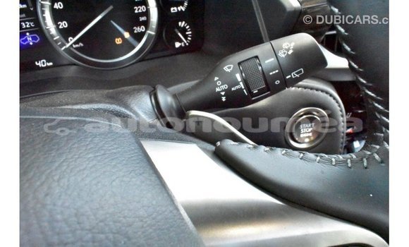 Acheter Import Voiture Lexus LX Noir à Import - Dubai, Iles Acheter Import Voiture Lexus LX Noir à Import - Dubai, Iles