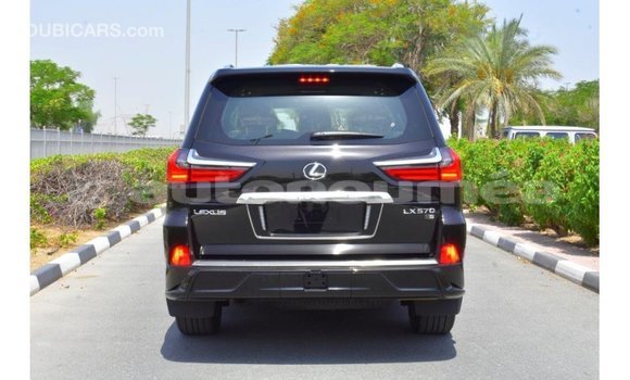 Acheter Import Voiture Lexus LX Noir à Import - Dubai, Iles Acheter Import Voiture Lexus LX Noir à Import - Dubai, Iles