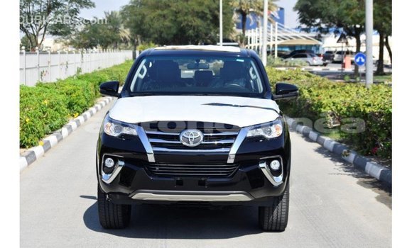 Buy Import Toyota Fortuner Black Car in Import - Dubai in Iles Buy Import Toyota Fortuner Black Car in Import - Dubai in Iles